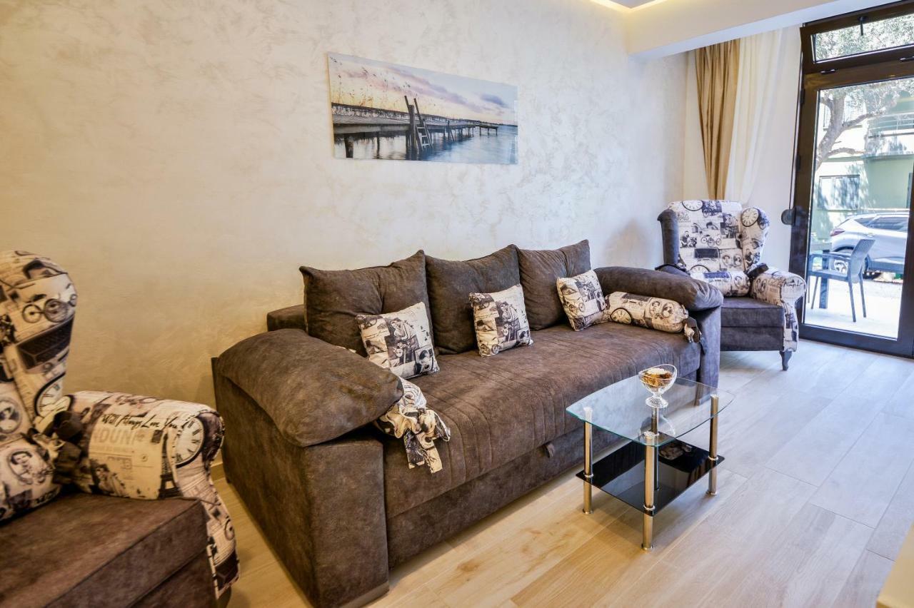 Brand New Apartments Sveti Stefan Luaran gambar