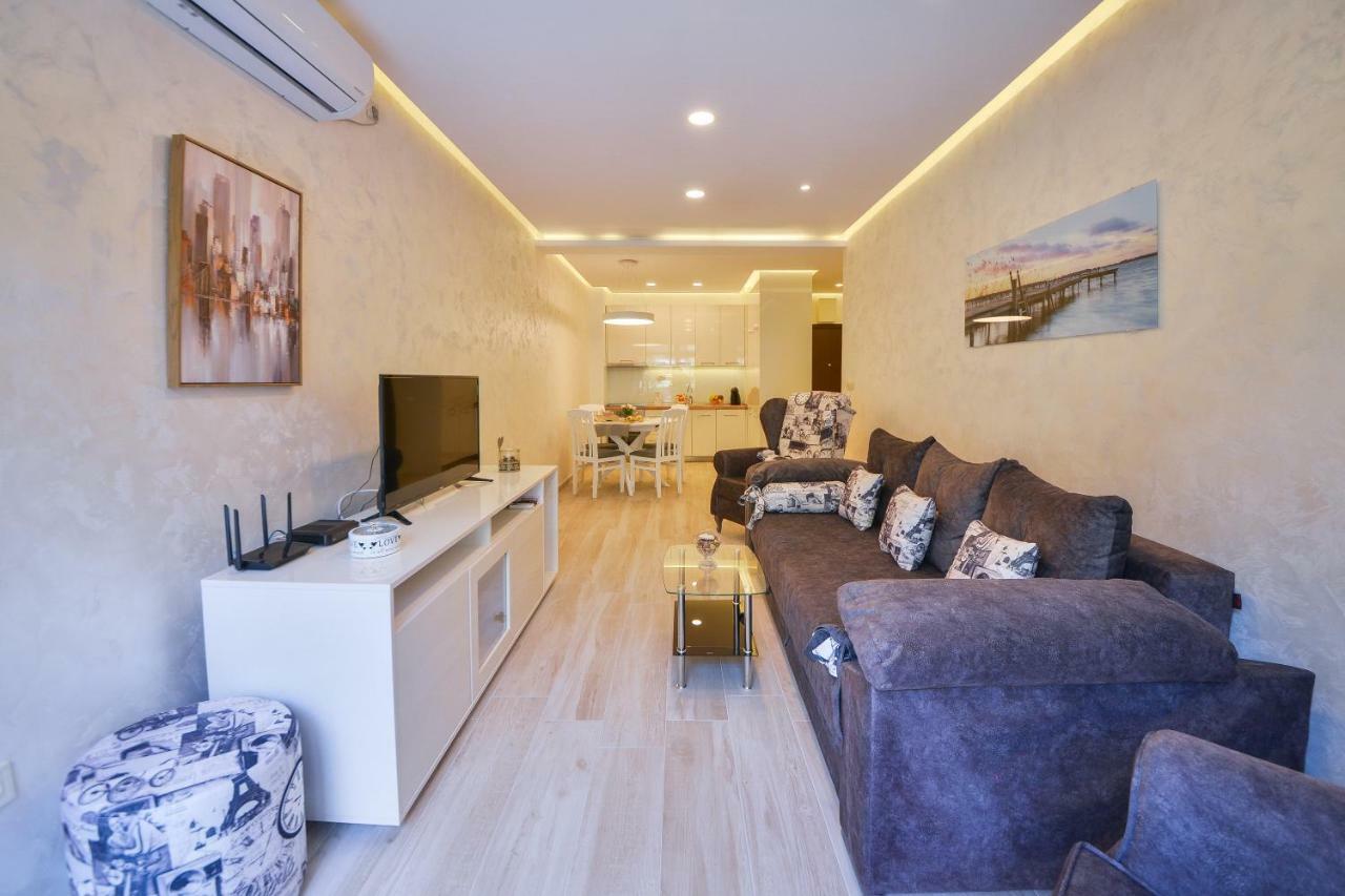 Brand New Apartments Sveti Stefan Luaran gambar