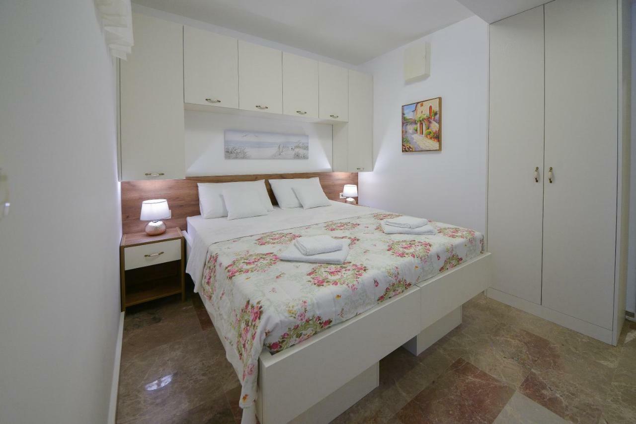 Brand New Apartments Sveti Stefan Luaran gambar